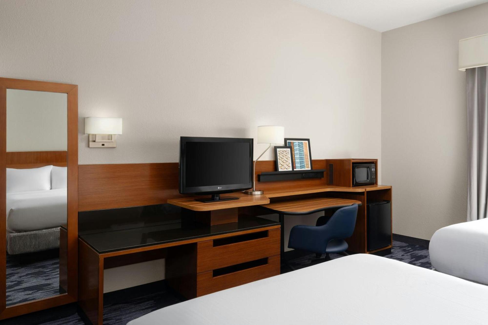Fairfield Inn And Suites By Marriott Tifton Exterior photo